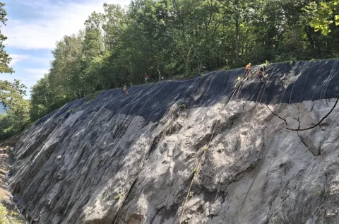 Oprava skalních zářezů na trati 183 v úseku Nýrsko – Zelená Lhota